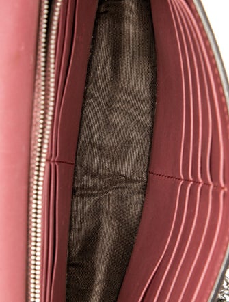 Gucci GG Supreme Clutch Mini