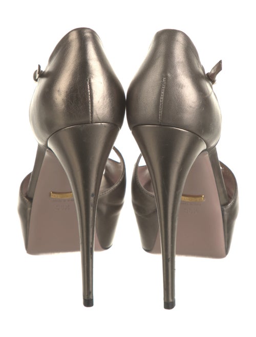 Gucci Leather T-Strap Pumps