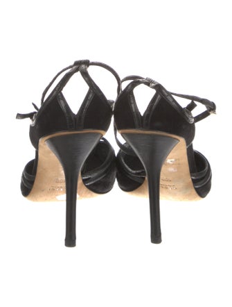 Gucci Suede Cutout Accent D'Orsay Pumps