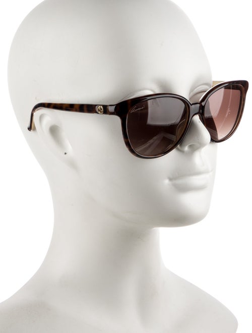 Gucci Interlocking G Logo Cat-Eye Sunglasses