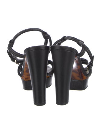 Gucci Double G Logo Leather Sandals