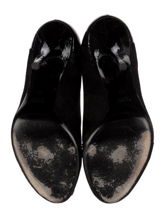 Gucci Interlocking G Logo Patent Leather Pumps