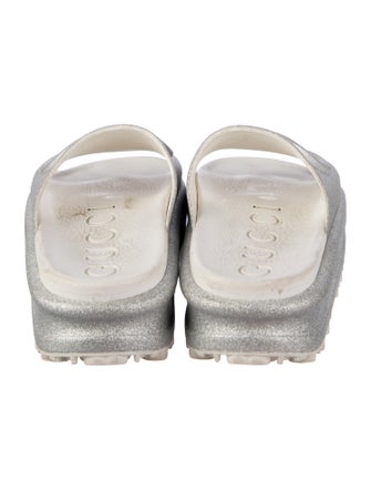 Gucci Interlocking G Logo Rubber Slides