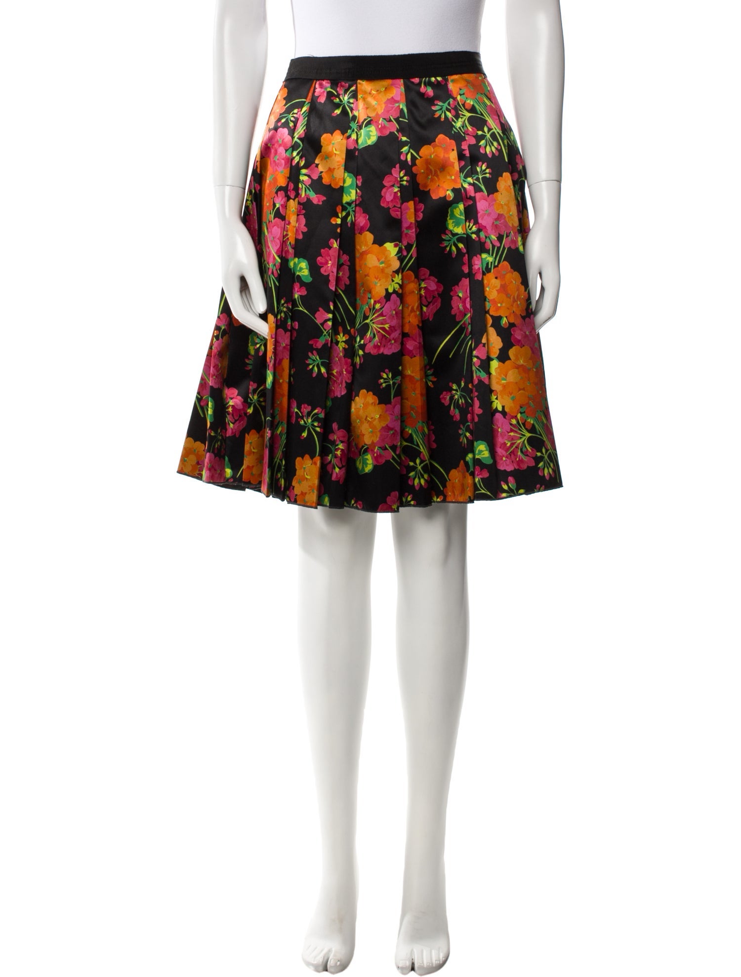 Gucci 2015 Knee-Length Skirt