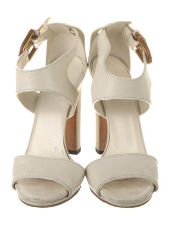 Gucci Bamboo Accent Leather Sandals