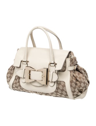 Gucci GG Canvas Queen