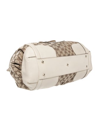 Gucci GG Canvas Queen