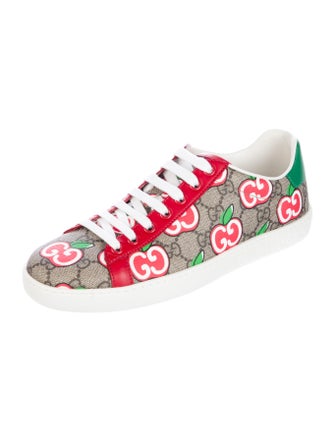 Gucci GG Supreme Sneakers