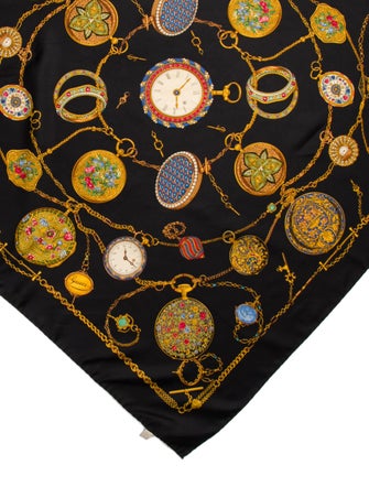 Gucci Silk Printed Scarf