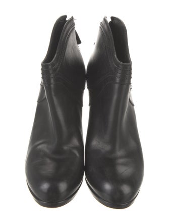 Gucci Hysteria Accent Leather Boots