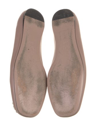 Gucci Interlocking G Logo Leather Flats