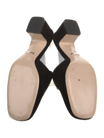 Gucci Velvet Crystal Embellishments Mules