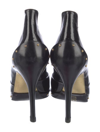 Gucci Patent Leather Studded Accents Pumps