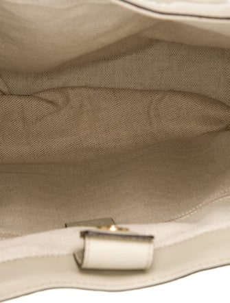 Gucci GG Signature Sukey Large