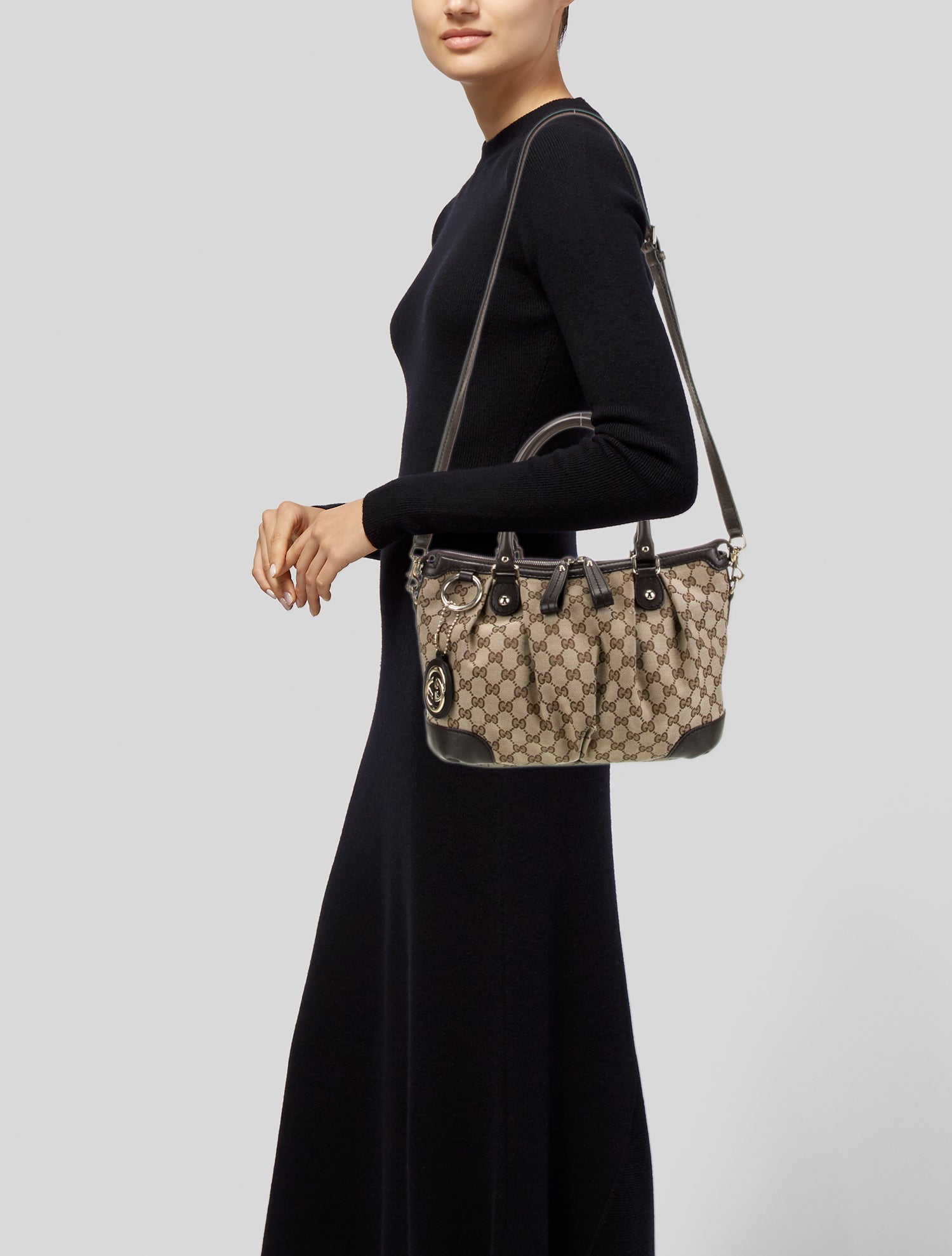 Gucci GG Canvas Sukey