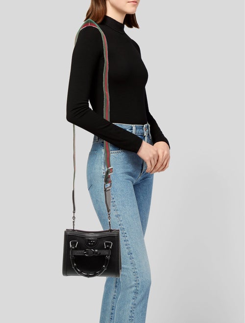 Gucci Double G Diana Mini