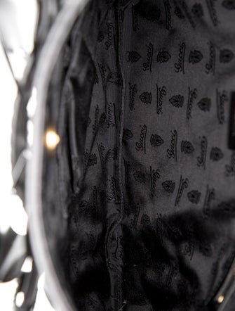 Gucci GG Signature Queen