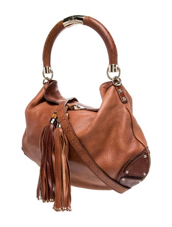 Gucci GG Signature Indy