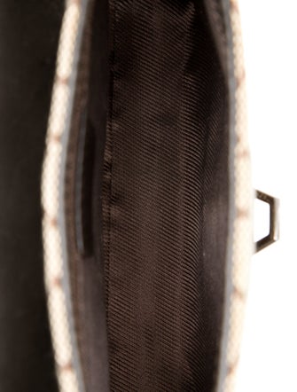 Gucci GG Canvas Bree