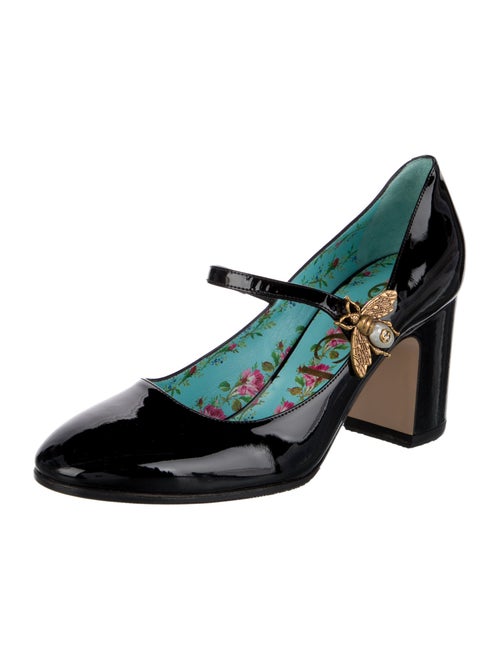Gucci Faux Pearl Accents Patent Leather Pumps