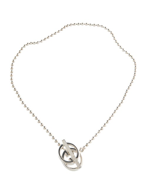 Gucci Interlocking G Britt Toggle Pendant Necklace
