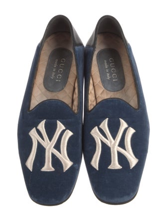 Gucci Quilted Pattern Velvet Loafers