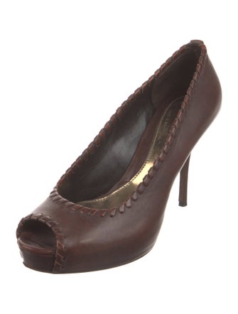 Gucci Leather Whipstitch Trim Pumps