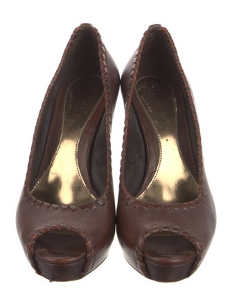 Gucci Leather Whipstitch Trim Pumps