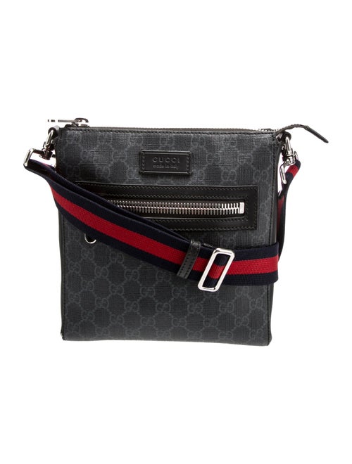 Gucci GG Supreme Messenger Bag