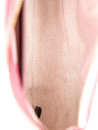 Gucci GG Matelassé Small