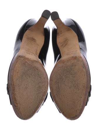 Gucci Horsebit Accent Patent Leather Pumps
