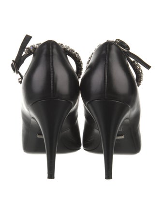 Gucci Leather Crystal Embellishments Pumps