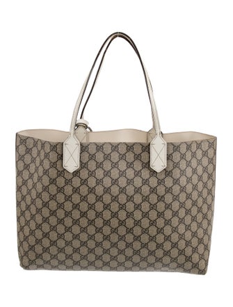 Gucci GG Supreme Tote Medium
