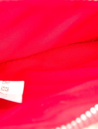 Gucci GG Supreme Bow Wristlet