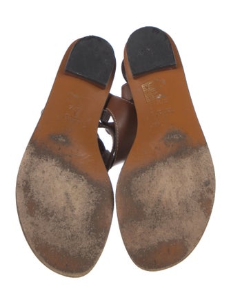 Gucci Bamboo Accent Leather T-Strap Sandals