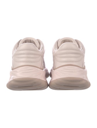 Gucci Interlocking G Logo Leather Sneakers