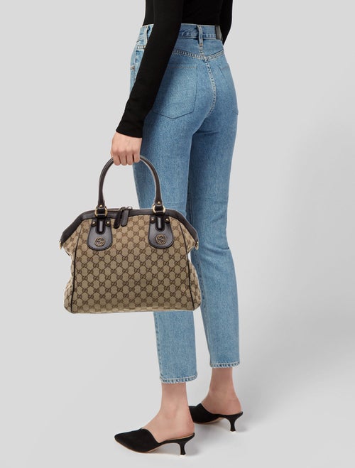 Gucci GG Canvas Sukey Medium