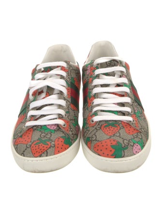 Gucci GG Supreme Sneakers