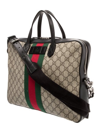 Gucci GG Supreme Shoulder Bag
