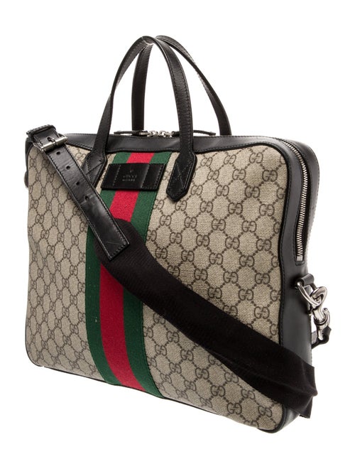 Gucci GG Supreme Shoulder Bag