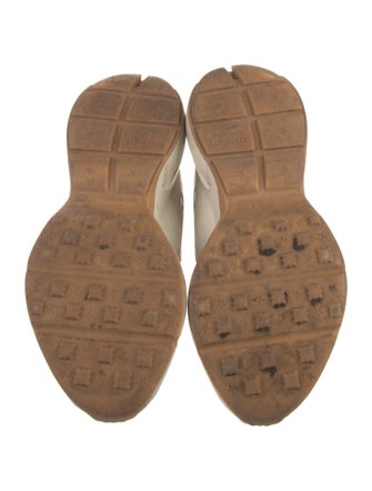 Gucci Interlocking G Logo Leather Sneakers