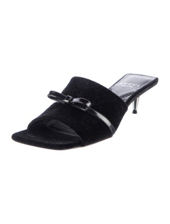 Gucci Velvet Bow Accents Slides