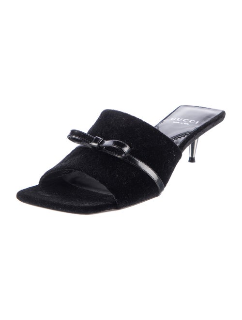 Gucci Velvet Bow Accents Slides