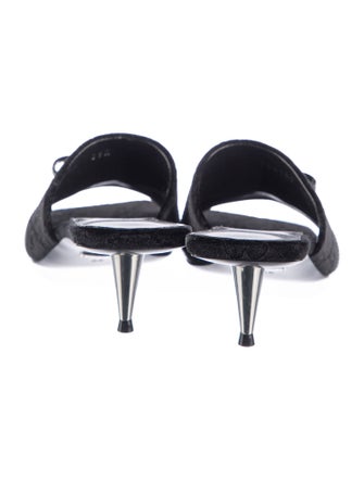 Gucci Velvet Bow Accents Slides