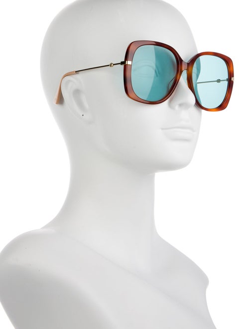 Gucci Oversize Tinted Sunglasses