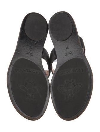 Gucci Double G Logo Leather Slides