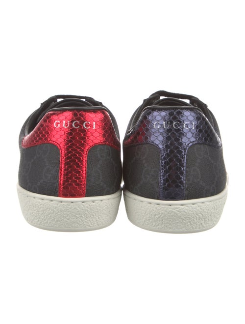 Gucci GG Supreme Sneakers