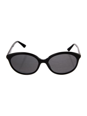 Gucci Oversize Tinted Sunglasses