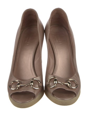 Gucci Horsebit Accent Leather Pumps