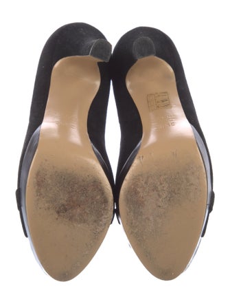 Gucci Horsebit Accent Suede Pumps